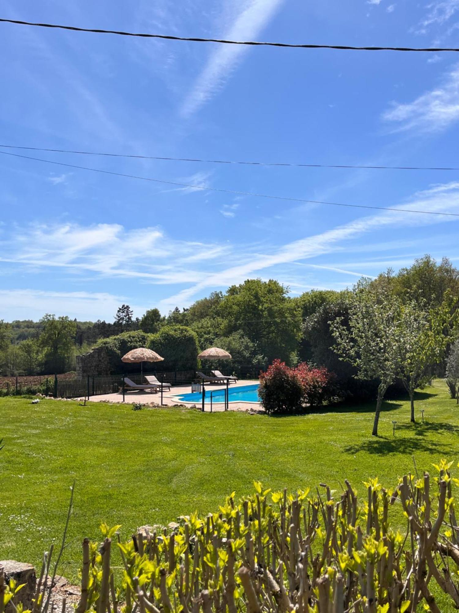 Appartamento Le Plantier 1 Beaulieu-sur-Sonnette Esterno foto